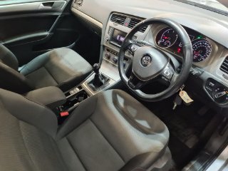 /photos/12494/2fd2d692-7ed6-4362-bbde-e73a187eafd0_i320x240.jpg
