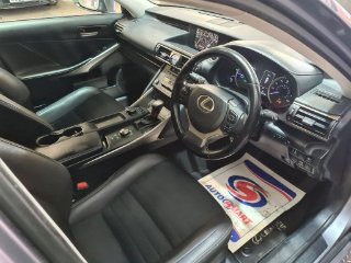 /photos/12494/3a67d8f0-5f9d-477e-83f1-1be4b232edd8_i320x240.jpg