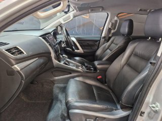 /photos/12494/a8dc78bf-ad16-4c91-a4f3-b744a2d4defb_i320x240.jpg