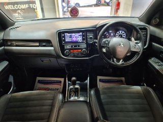 /photos/12494/c2a1e49c-dbf1-439e-b66c-485aa8ffca19_i320x240.jpg