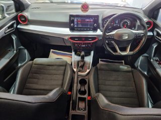 /photos/12494/cd619ad3-26dc-4465-8180-032d167eb85c_i320x240.jpg