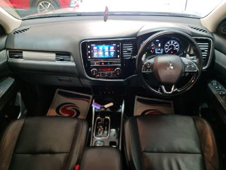 /photos/12494/dc8bf6c1-783f-40d0-a33c-c1ef586d82d6_i320x240.jpg