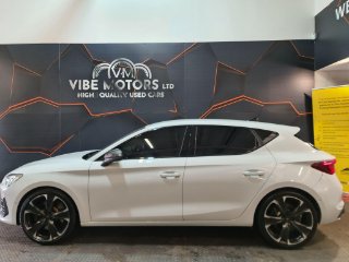 /photos/12494/e2edc173-5d6d-4d05-a064-9694ce2e58c8_i320x240.jpg