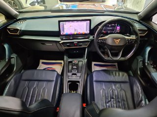 /photos/12494/e56c83a2-a351-477c-b5ba-487863da0bbe_i320x240.jpg
